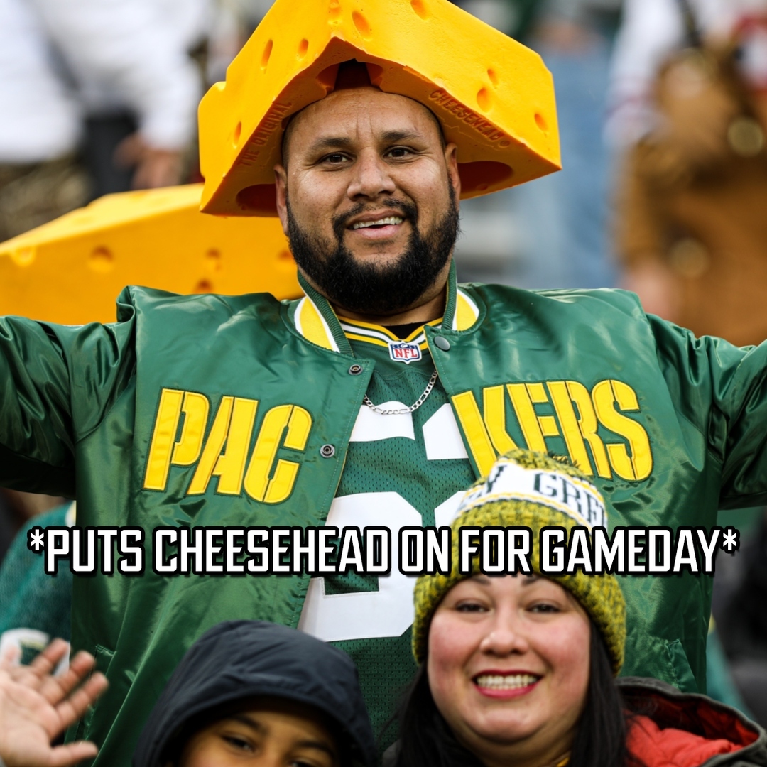packers's tweet photo. OFFICIALLY GAMEDAY IN SEATTLE!

#ProBowlVote + #TuckerKraft
#ProBowlVote + #XavierMcKinney https://t.co/CYIbwcBbgq