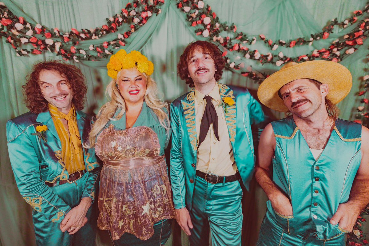 shannon & the clams tweet media