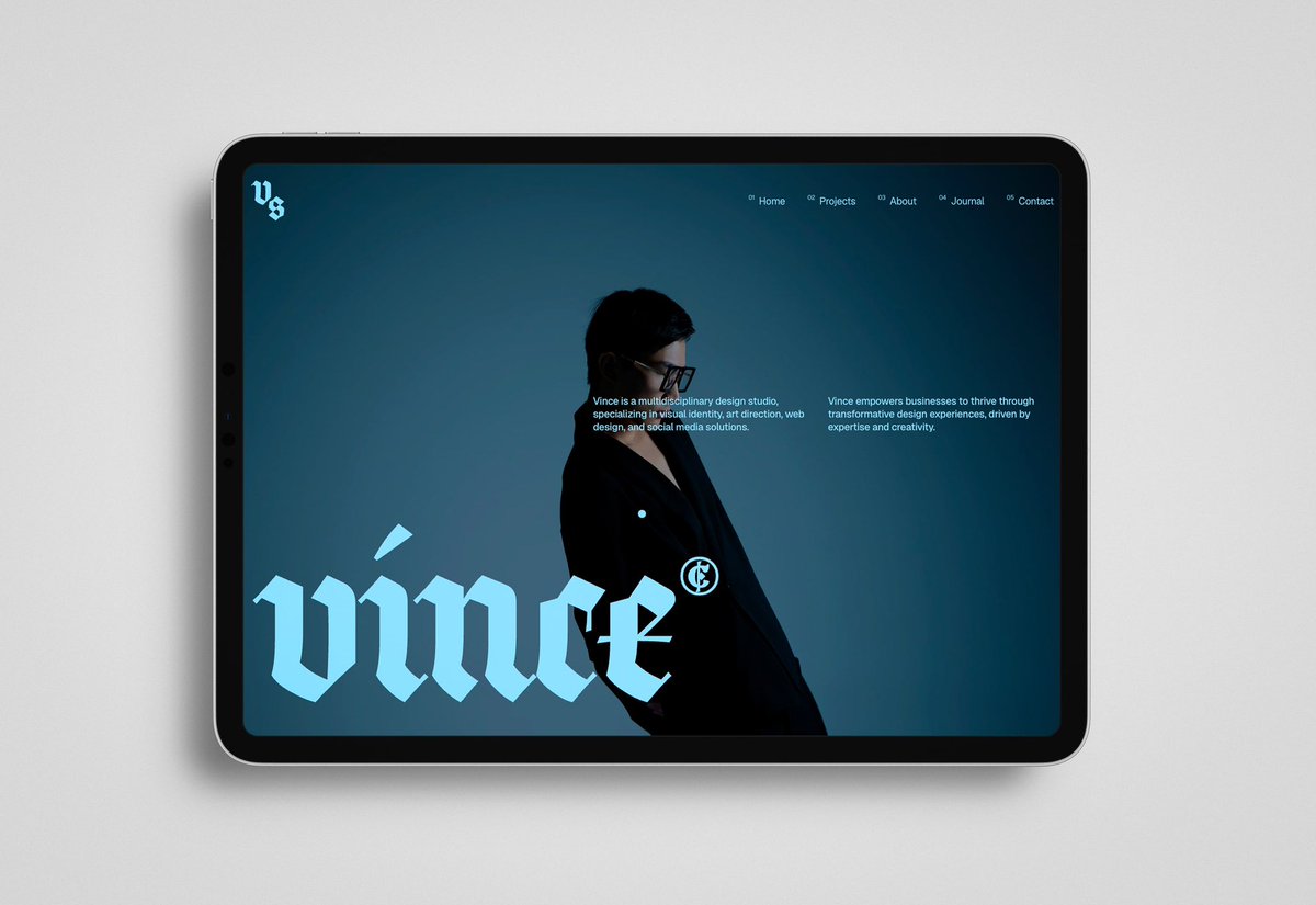 alxcbb's tweet photo. Hero from my new webflow template Vince. https://t.co/Yo3PwUU629
