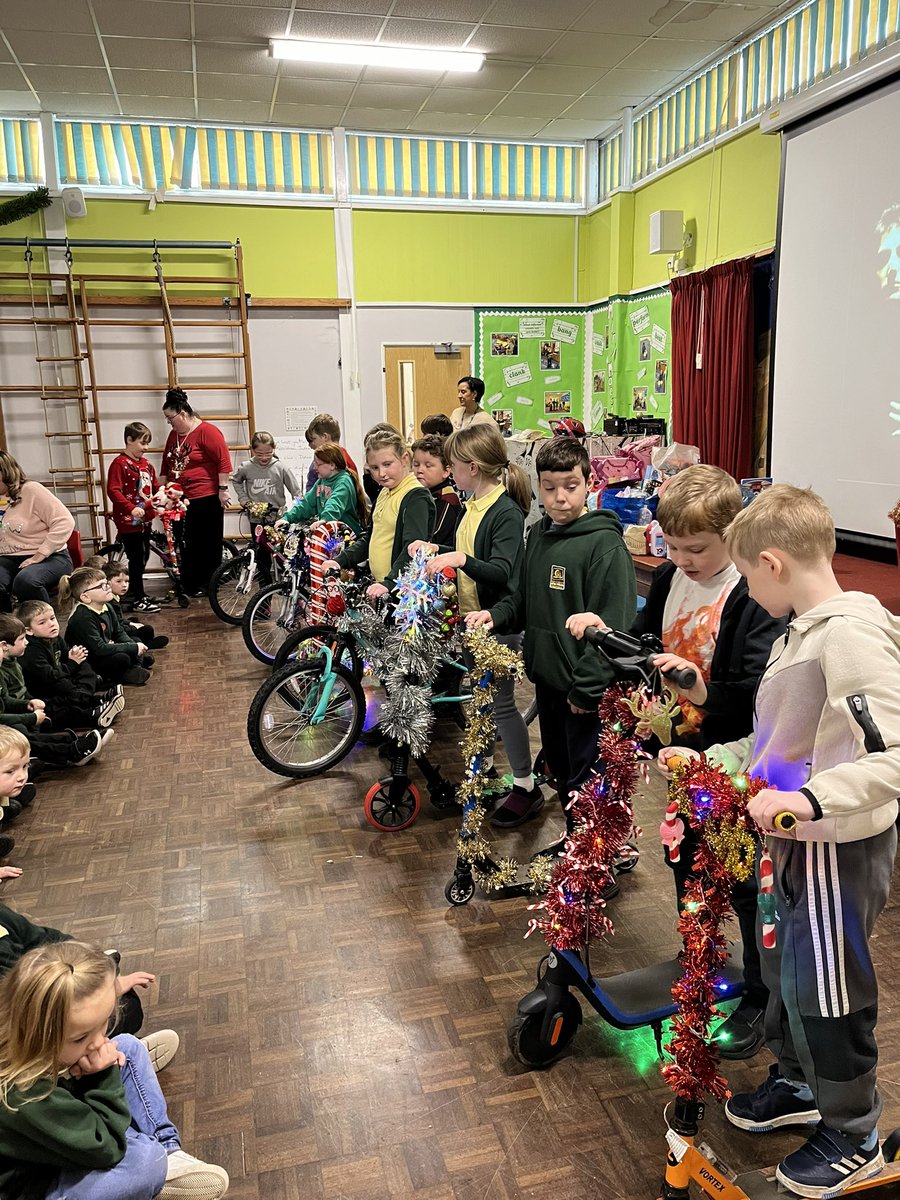 Afon y Felin Primary (@ayfprimary) on Twitter photo Christmas Bling in KS2! Fantastic effort everyone! <a href="/healthyschools_/">Healthy Schools</a> <a href="/AJ_SCWales/">Roger - Active Journeys | South Central Wales</a> <a href="/BridgendCBC/">Bridgend CB Council</a> Christmas Bling in KS2! Fantastic effort everyone! <a href="/healthyschools_/">Healthy Schools</a> <a href="/AJ_SCWales/">Roger - Active Journeys | South Central Wales</a> <a href="/BridgendCBC/">Bridgend CB Council</a>