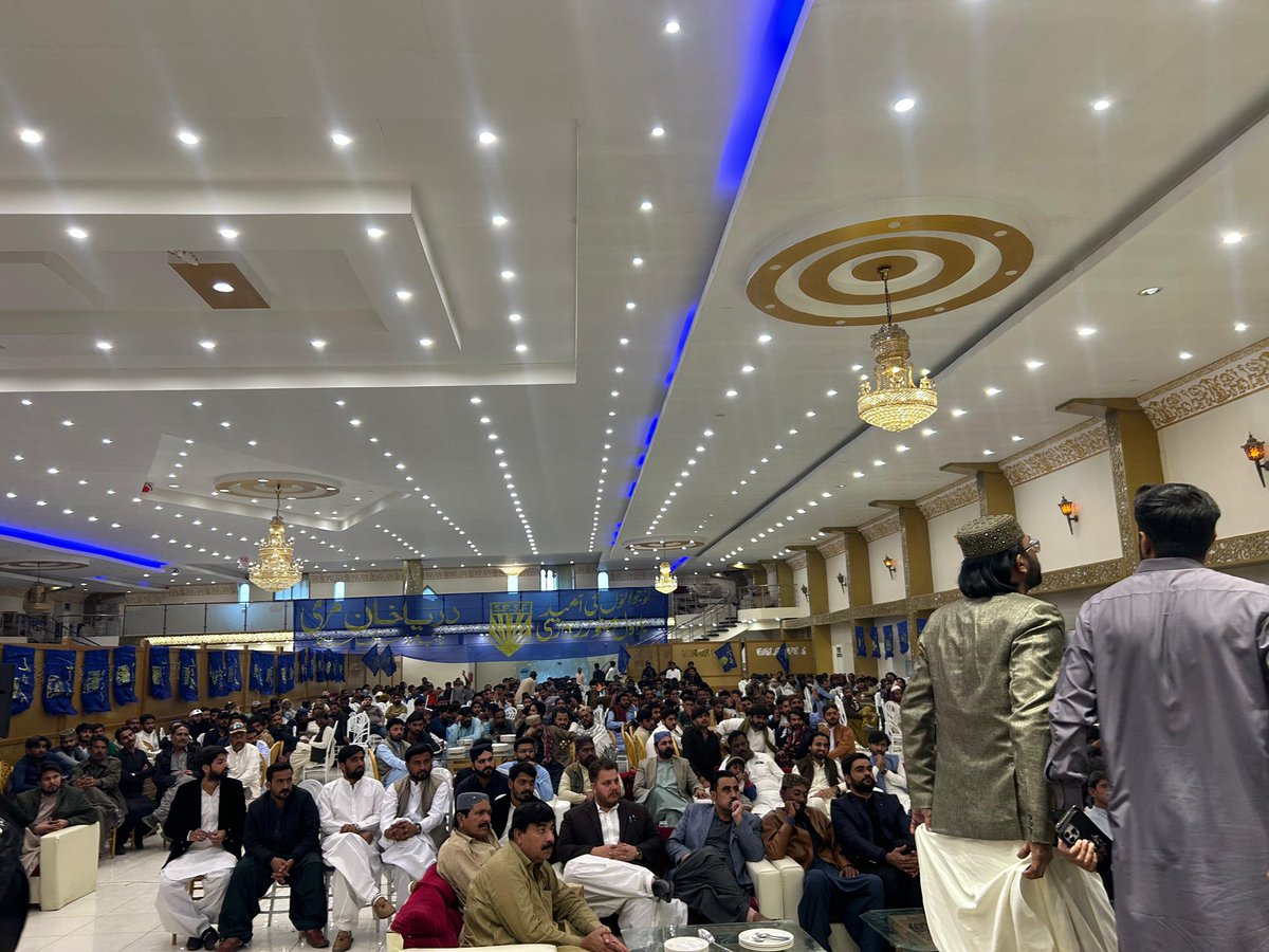 PYOOfficia's tweet photo. President PSF Sindh, Special Assistant to CM Sindh For Student Affairs Mansoor Shahani chaired PSF Hyderabad, Mirpurkhas &amp; SBA Division meeting agenda was 27th December Martyrdom Anniversary of Shaheed Mohtarma Benazir Bhutto.Students will participate in massive number. https://t.co/23z1cc2P2L