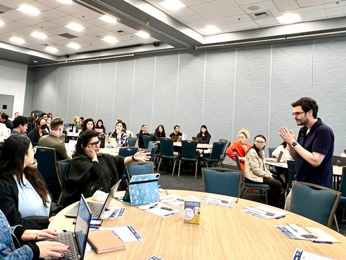 This week, we hosted Jeremy Schifeling for an insightful session on AI and the Job Search with <a href="/UCIrvine/">UC Irvine</a>
faculty and staff!  

AI can transform the job search when used wisely, and we’re excited to share these tips with students to help them thrive in today’s market. 🐜💙💛