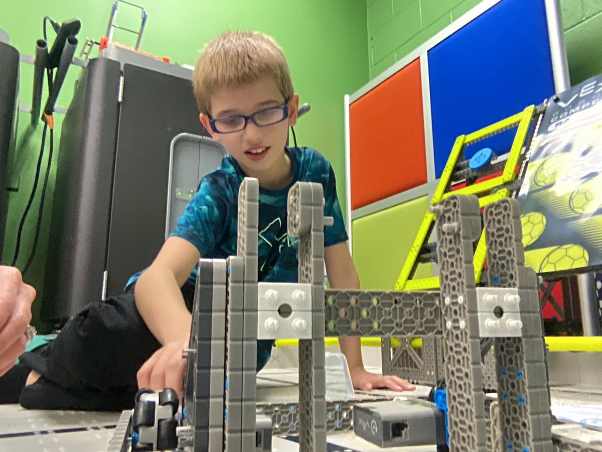 Mrs. Ondecko tweet media