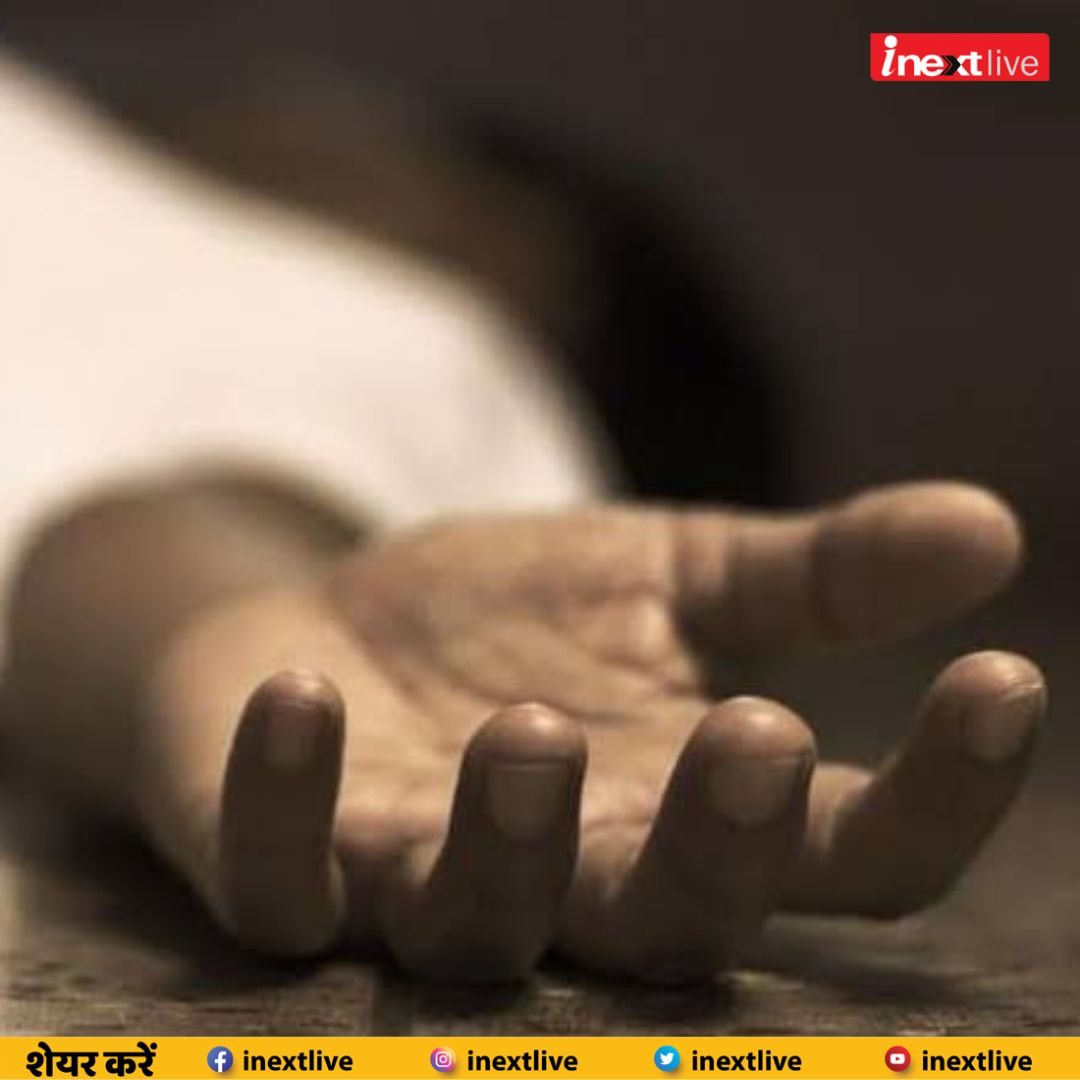 inextlive's tweet photo. #LucknowNews लखनऊ के निगोहां में रामपुर गांव में खेत की रखवाली कर रहे किसान की हत्या कर शव को बोरवेल में फेंका। हत्या के बाद जलाने का भी किया गया प्रयास, बोरवेल में मिला जला हुआ पुवाल। एसीपी कर रहे मामले की जांच।
#lucknow #Crime #Police #Nigohan
Via: @AnkurUP32_ https://t.co/5fvFcKBctJ