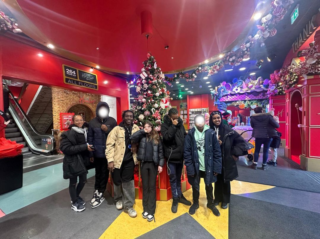 Anyone feeling the festive yet? We definately are! 🎄 🎁  #FST #youthwork