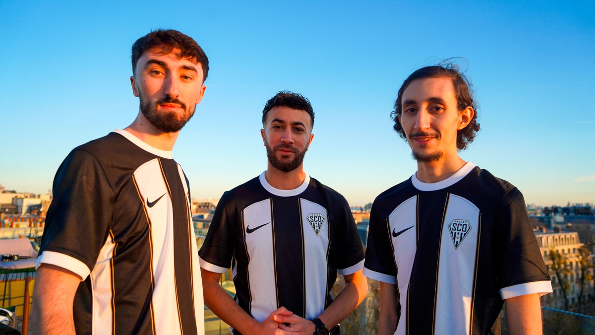 _MaatM_'s tweet photo. Extrêmement fier et heureux de vous annoncer ma signature au @AngersSCO @SCOesports_  pour la saison 2024-2025 ! ⚫️⚪️🔥

Après 4 ans de charbon je vais enfin faire mes débuts en @_eLigue1 🙌

Très reconnaissant de la confiance du club, je serai aux côtés de @QRNA_w et @SBF26x 🧠⚔️

LA DALLE ANGEVINE 🖤🤍