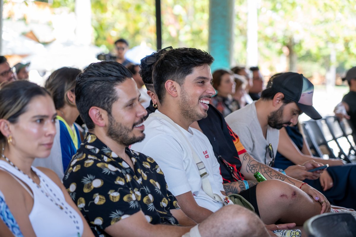 ¡Separen la fecha! 1 y 2 de octubre nos volvemos a encontrar en el Club Altos del Chicalá, Anapoima; para aprender, conectar e inspirarse con grandes influyentes de la industria  📸✨

festivaleldorado.com