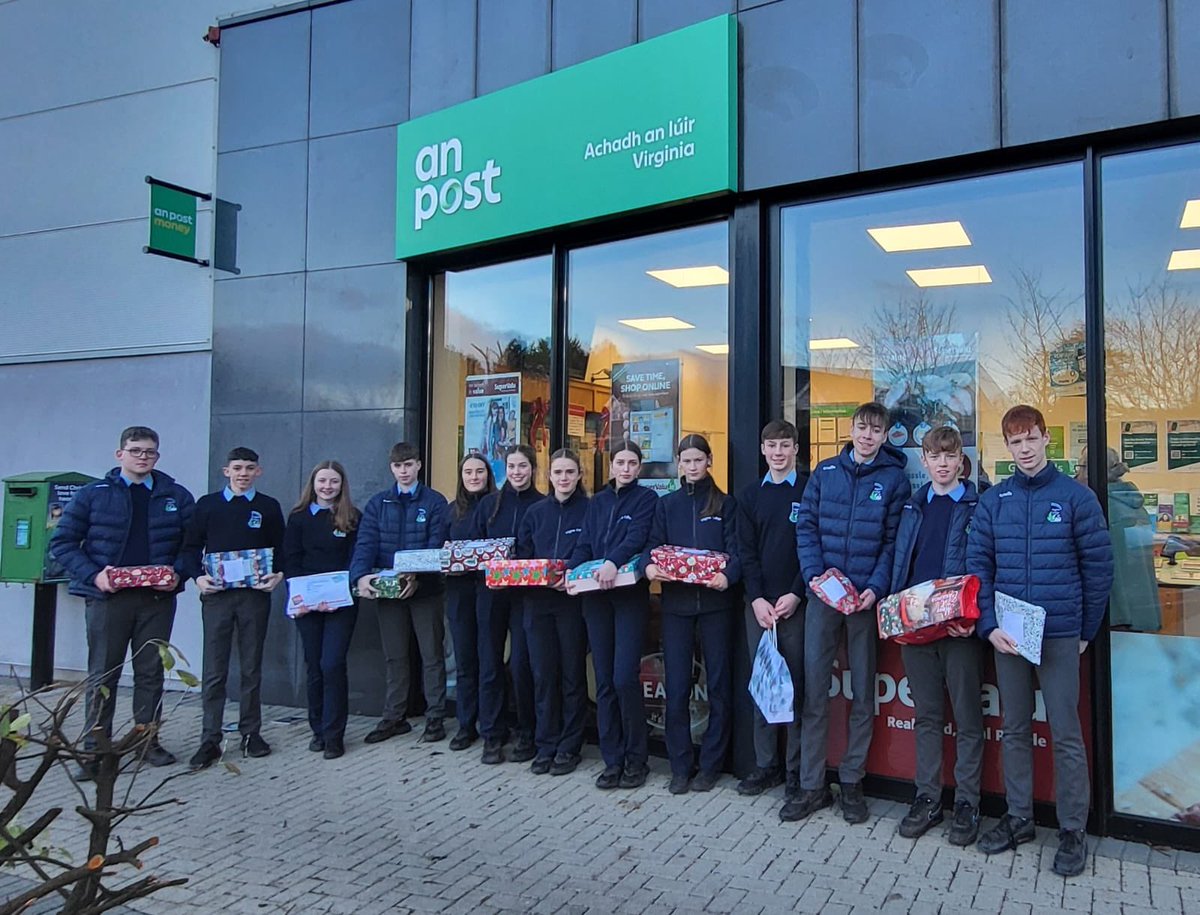 VirCollege's tweet image. ***4A COMMUNITY ROLE MODELS***

Thank you to our 4A Community students who successfully organised and distributed 30 care packs to residents in local nursing homes and organised a food bank collection for our local food bank in Ballyjamesduff.🎄
#respond #respect #care #kindness