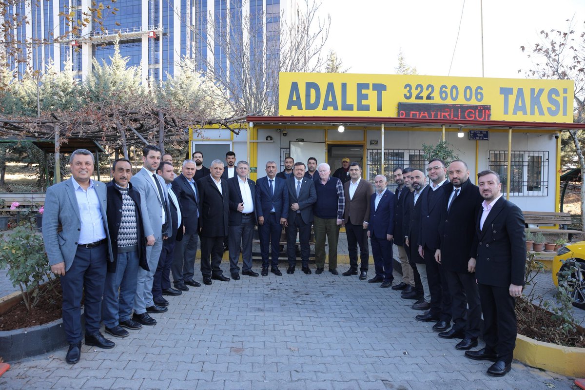 📍Adalet Taksi Durağı 

İl Başkanımız Sayın Fatih Muhaddis Fedaioğlu, Şahinbey İlçe Başkanımız Sayın Mehmet Tiryaki , İl - ilçe Yönetim Kurulu Üyelerimiz ile birlikte; Adalet Taksi Durağındaki taksici esnafımızı ziyaret ederek hasbihâl etti.

<a href="/RTErdogan/">Recep Tayyip Erdoğan</a>
<a href="/erkankandemir/">Erkan Kandemir</a>