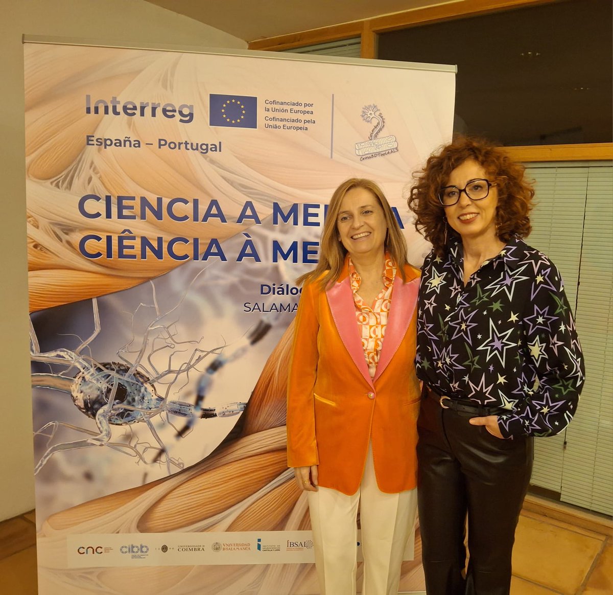 Cross3DTool4ALS's tweet photo. Todo listo para arrancar CIENCIA A MEDIDA, con @MasTwitts y @ConchiLillo. #ELA #EsclerosisLateralAmiotrófica https://t.co/PoEG8y4hAA