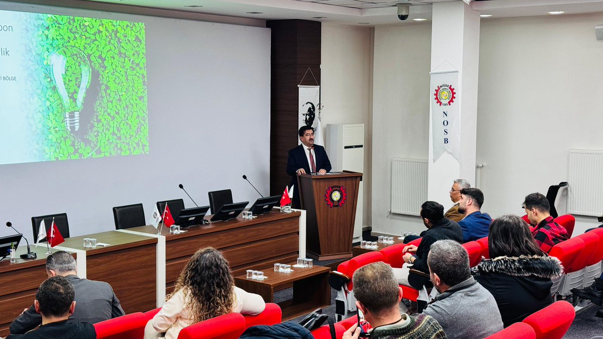 NigdeOsb's tweet photo. Niğde Organize Sanayi Bölgesinin YEŞİL OSB Sertifikasyonu çalışmaları kapsamında;

@NigdeOsb, Gaziantep Sanayi Odası Mesleki Eğitim Merkezi (GSOMEM) ve Greenjobs Bilgi Teknolojileri iş birliğiyle,  AB Yeşil Mutabakatına uyumlarının hızlandırılması, semineri tamamlandı. https://t.co/tl8Q1O8ebV
