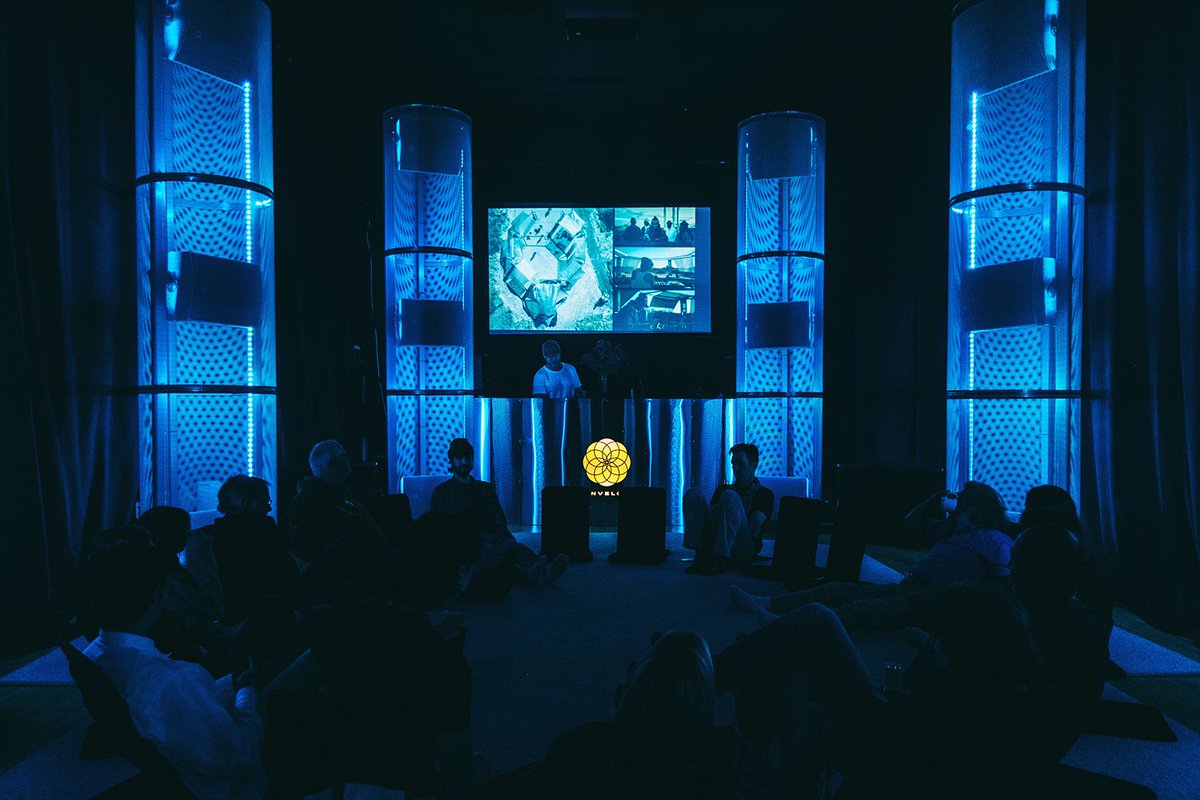 An unforgettable Meet Envelop event! 🎶✨ Free for members, we came together to connect, share, and celebrate our mission. ❤️ We are so grateful for your support, which powers our independent nonprofit and immersive listening experiences!

🎁 Donate today: envelop.us/memberships