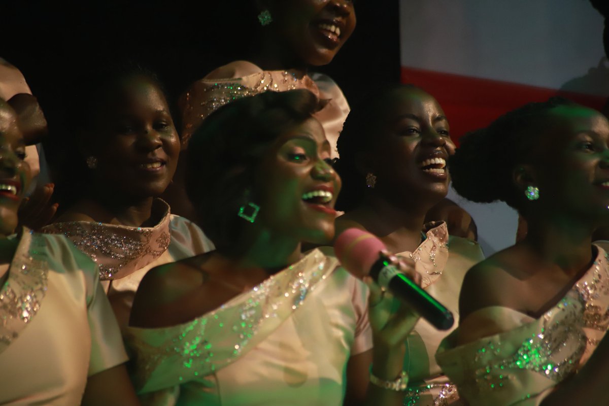 The outfits, the smiles, the energy...It's giving celebrating #ThePromise 
See you on the 14th and 15th for more.

#Rolecfamily #Ahadi