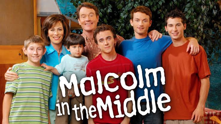 Malcolm el de en medio va a tener 4 nuevos episodios que veremos en Disney + 

Frankie Muniz, Bryan Cranston y Jane Kaczmarek regresarán en sus roles.