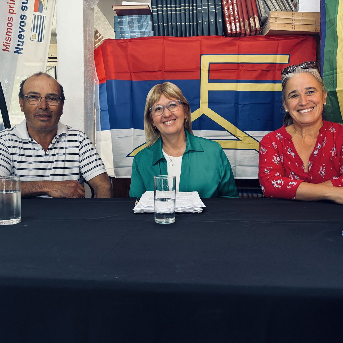 Gracias a Cardona que con su voto y confianza, nos han dado esta linda responsabilidad, que asumimos con orgullo. Se viene mucho trabajo por delante, pero siempre con el objetivo de construir un mejor Uruguay.