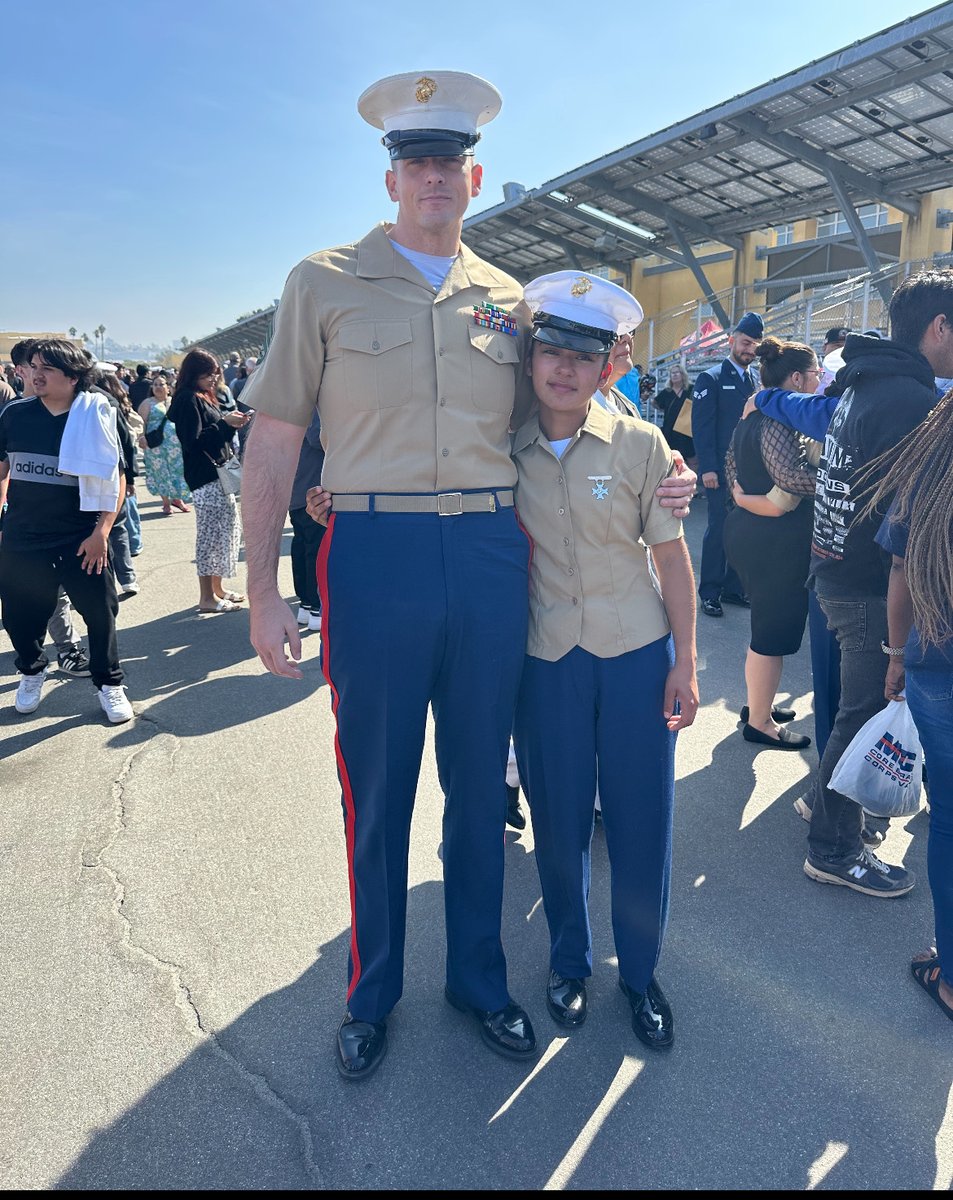 Cancer Survivor Now #Marine
Diagnosed with leukemia at 12 years old, Britney Moyeda spent the 1st two months of her cancer journey in the hospital undergoing chemotherapy. Now in remission, she graduated from #MCRD #SanDiego <a href="/USMC/">U.S. Marines</a> <a href="/USMarineCorps/">USMC Recruiting</a> Read more mcrdsd.marines.mil/News/Stories/A…