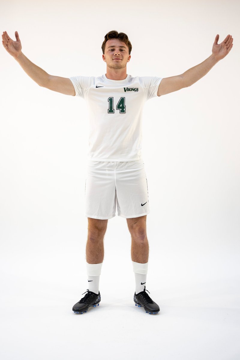 We would like to wish Oskar von Esebek a HAPPY BIRTHDAY!   

We hope you have a great day!  

#GoVikes