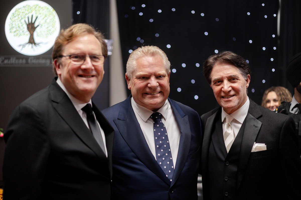 What an inspiring evening at the Endless Giving Gala, graciously hosted by <a href="/SandhuJessi/">Jessi Sandhu</a> and Raman Sandhu in support of Osler Foundation and the future of health care in Brampton. The night was filled with genuine moments of philanthropic leadership, and we are especially grateful