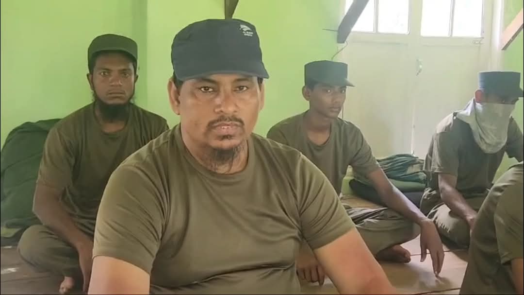 assesskaiser1's tweet photo. All people have rights to self determination. By virtue of that right they freely determine their political status &freely pursue their economic,social & cultural development. Forming #ANDF is essential part of process to continue battle of war to protect RO territorial Integrity https://t.co/iTgW3WUhGI