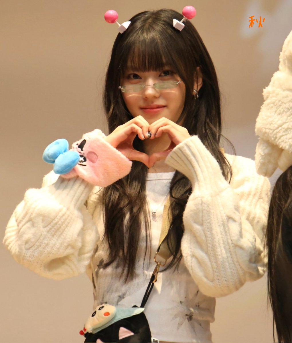 soba317174's tweet photo. 202412013 preview 
めちゃかわ💕
#izna #이즈나 #イズナ 
#코코 #KOKO #ココ https://t.co/ba67YEnHfC