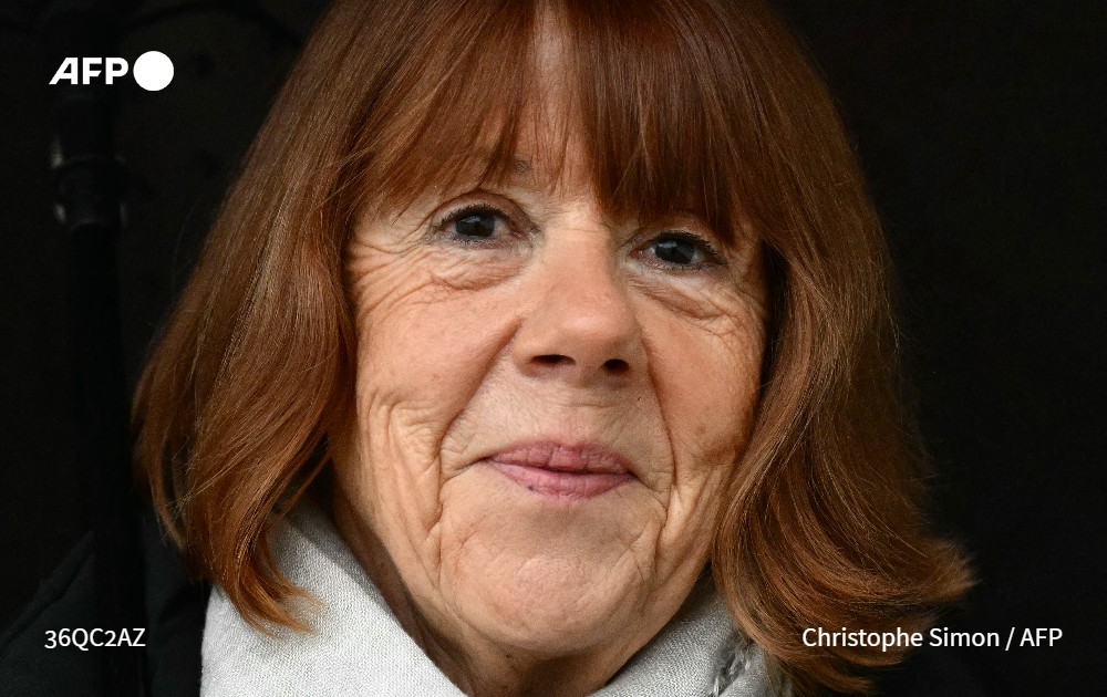 A lawyer urged judges to acquit her clients Friday as defense pleas wrap up at a massive rape trial in France, arguing the main victim's "monster" husband had manipulated them into assaulting her <a href="/DavidCourbet/">David Courbet</a> 
u.afp.com/5ysw