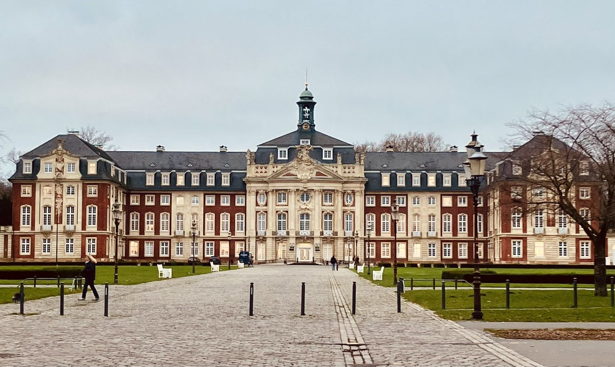 Ora Hazak (@ihazak) on Twitter photo Some news to share: Hazak Lab will move soon to beautiful Münster! Excited to open a new chapter as a tenure-track Professor at the University of Münster <a href="/uni_muenster/">Universität Münster</a> in 2025. Looking forward to join a great scientific community <a href="/IFink_lab/">Finkemeier lab</a> <a href="/schwarzland_lab/">Plant Energy Biology Lab</a> and others! Some news to share: Hazak Lab will move soon to beautiful Münster! Excited to open a new chapter as a tenure-track Professor at the University of Münster <a href="/uni_muenster/">Universität Münster</a> in 2025. Looking forward to join a great scientific community <a href="/IFink_lab/">Finkemeier lab</a> <a href="/schwarzland_lab/">Plant Energy Biology Lab</a> and others!