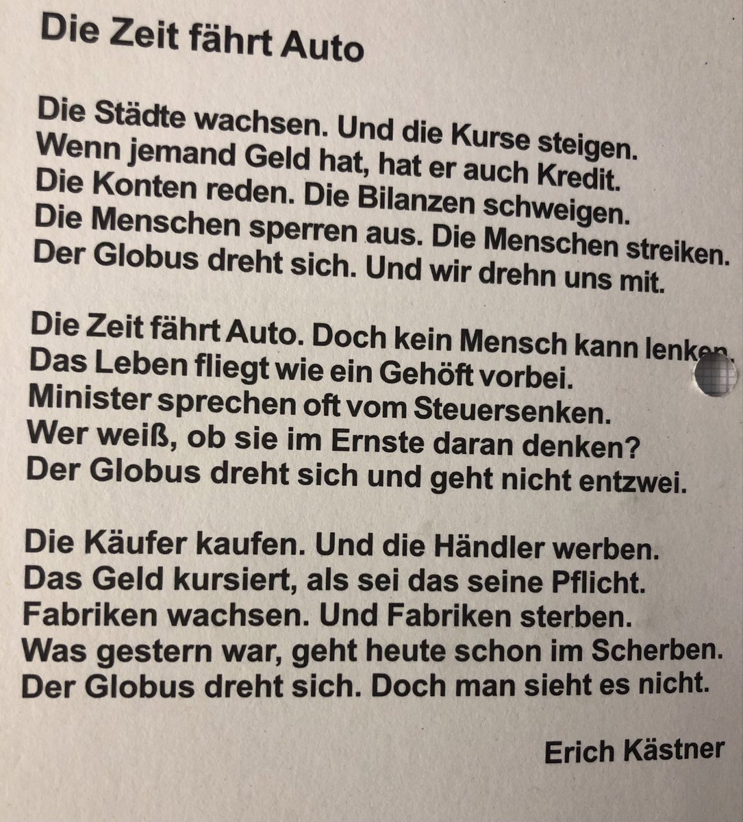 Der Globus dreht sich, doch man sieht es nicht!
