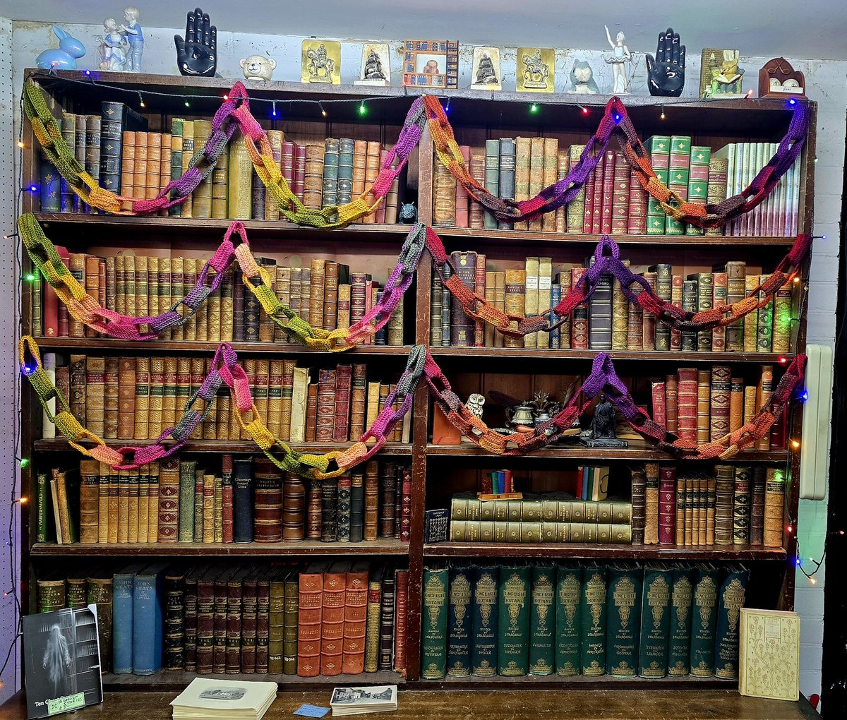 Petersfield Bookshop tweet media