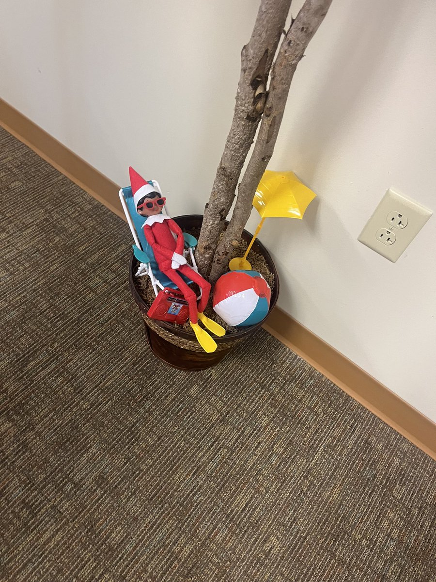 Lisa (@lisabrock22) on Twitter photo Who wouldn’t want to work here! It’s a great great place just ask my buddy! <a href="/WFL_BOCES/">Wayne-Finger Lakes BOCES</a> #BelongingatBOCES Who wouldn’t want to work here! It’s a great great place just ask my buddy! <a href="/WFL_BOCES/">Wayne-Finger Lakes BOCES</a> #BelongingatBOCES