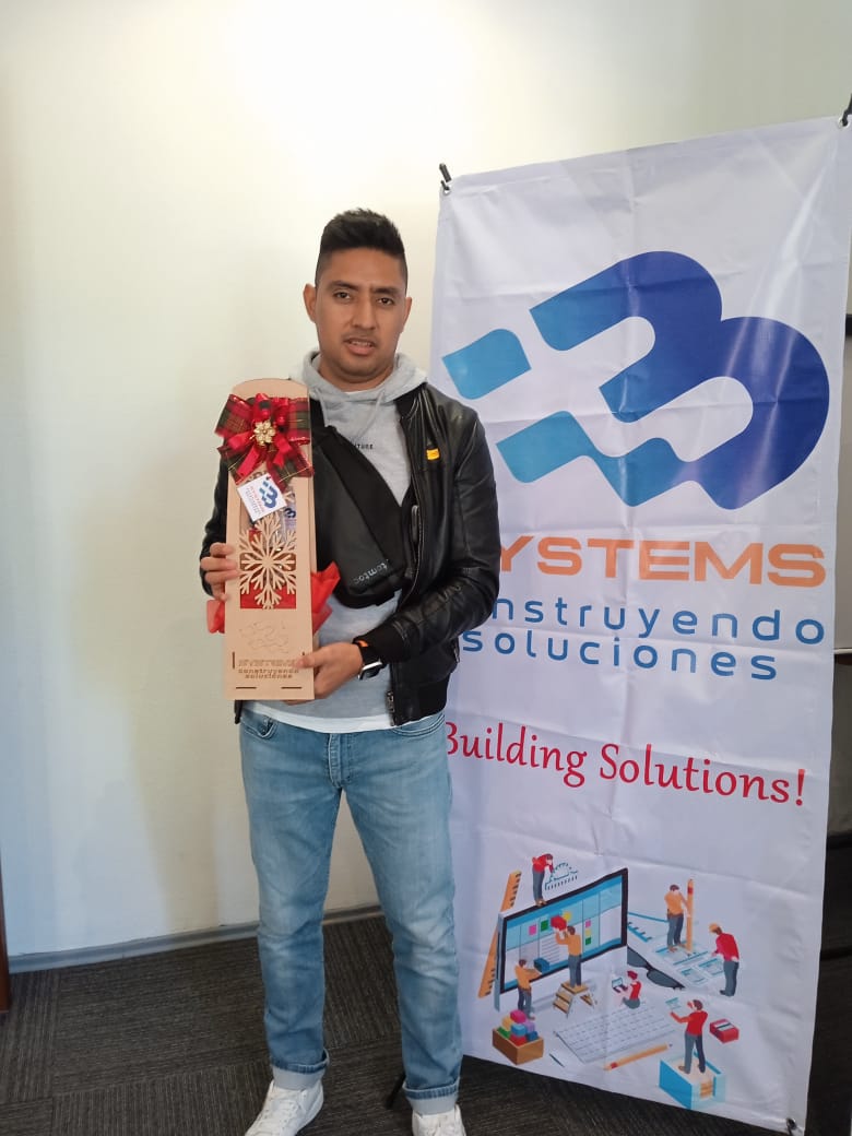BSystemsMexico's tweet photo. Felicidades a nuestros colaboradores, que tengan una navidad bendecida y próspero año! https://t.co/bu8LpfqxGg