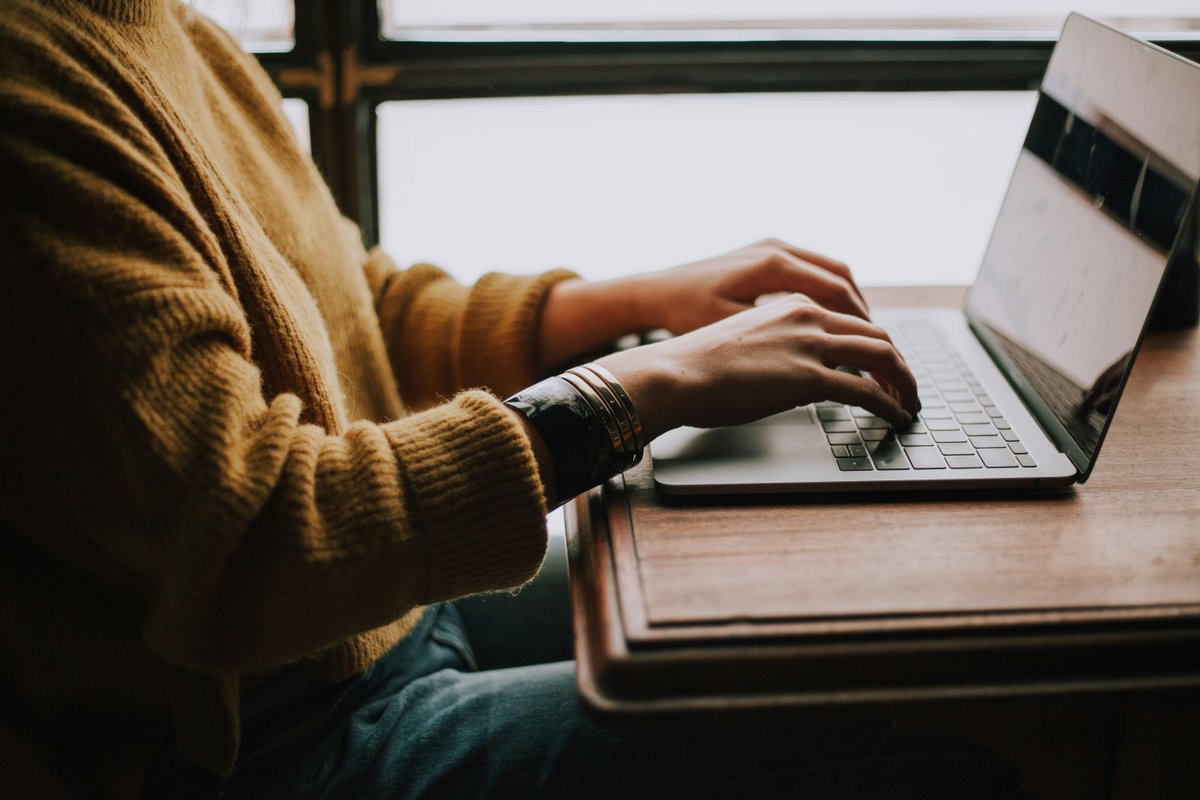 Need to upgrade your #ComputerSkills? We've got you covered this winter.
🖱️Word Basics for the Office - Feb 1
🖱️Advanced Word for the Office - Feb 22
Details here: bit.ly/3m3tiO8

#ComputerCourses #ComputerSkills #OfficeComputerSkills #UFVce