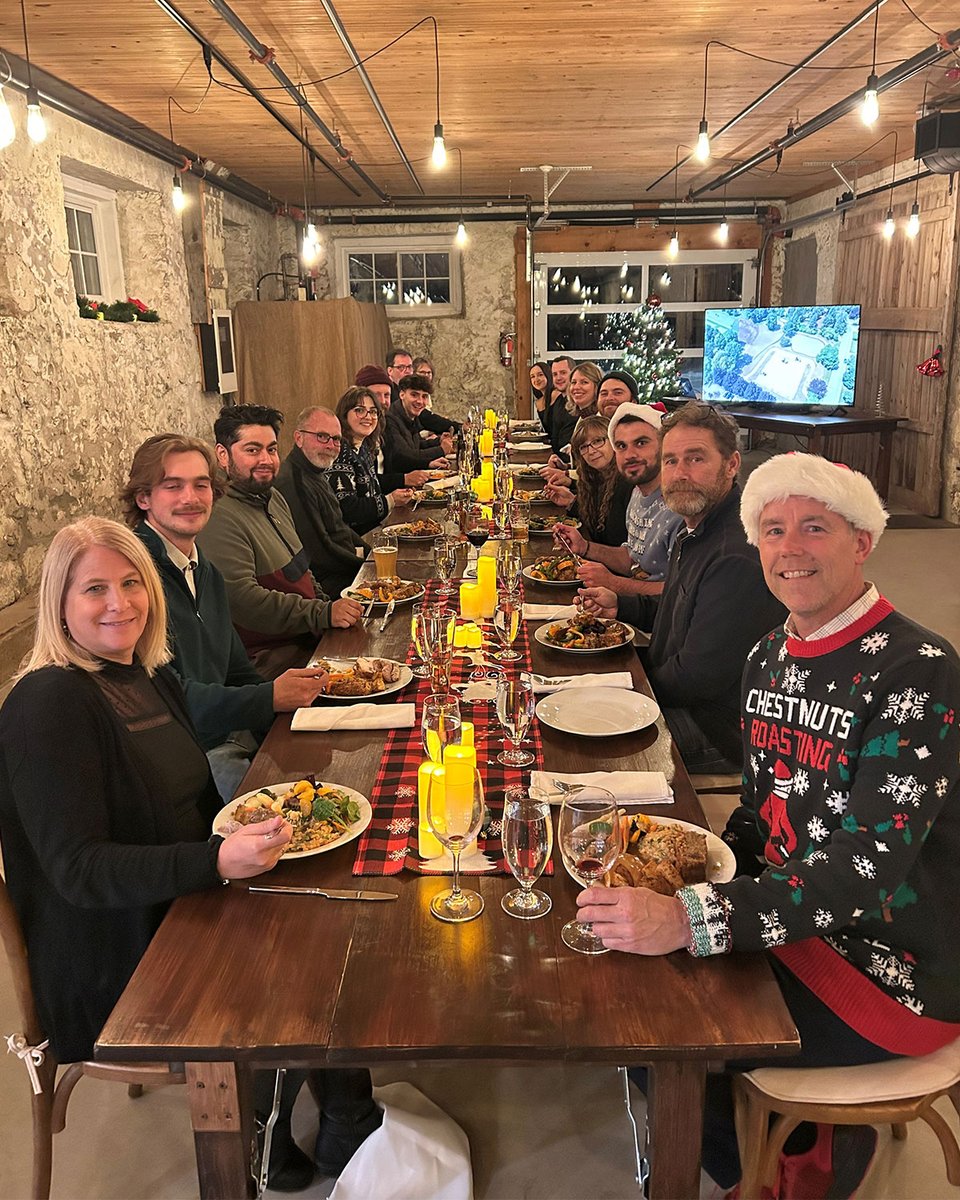 FlightLineGolf's tweet image. We recently enjoyed our Annual Holiday Party at the stunning @cambiumfarms! Our employees are at the heart of what make FlightLine what it is, and we're so thankful for them all.

Cheers to a successful 2024, and upward and onward in 2025!

#cambiumfarms #feelingthelove