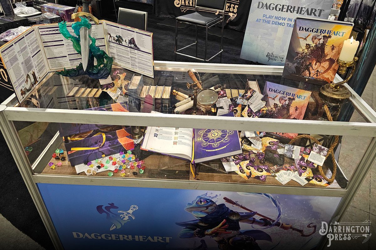 Thank You #PAXUnplugged!

We had a wonderful time getting to talk, meet, &amp; run our games with you all during this con.

Games from #ForTheQueen to #QueenByMidnight: Quarter Past to our first look at the #Daggerheart covers &amp; campaign frames!

We can't wait to share it all soon!