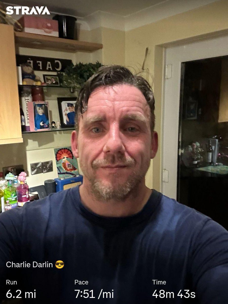 Back with a peloton 10k 💥 hope your all well and getting some miles! Up the runners 😎👊🏻💯 ⁦<a href="/TheJogShop1/">The Jog Shop</a>⁩ ⁦<a href="/UKRunChat/">UKRunChat</a>⁩ ⁦<a href="/BrightonMarathn/">Brighton Marathon Weekend</a>⁩ ⁦<a href="/on_running/">On</a>⁩ ⁦<a href="/brightonhalf/">Brighton Half</a>⁩