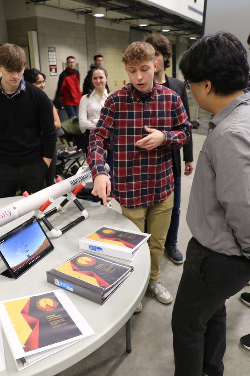 Time to shine! Teams in the Make To Innovate (M:2:I) program displayed their hands-on work and discussed plans involving their many different projects in their Fall  Semester Expo. Some teams are preparing for national competitions to be  held in the coming months.
