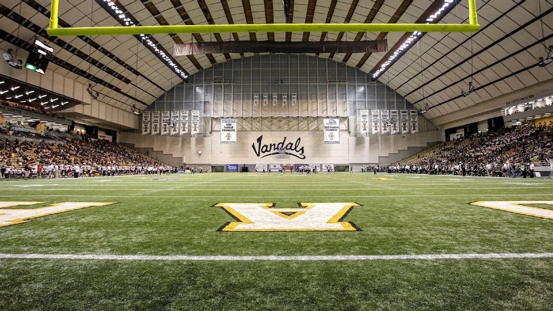 First Choice Recruiting (@fcrecruits) on Twitter photo We Are The Home Of D1 Recruiting !
C/o 25 & 26 If You Are Interested In Being Recruited By The University Of Idaho ( <a href="/VandalFootball/">Idaho Football</a> ) Please COMMENT film , RETWEET & DM transcripts. We Are Sending Over Playmakers For Eval At ALL Positions 🎥 #FirstChoice x #GoVandals We Are The Home Of D1 Recruiting !
C/o 25 & 26 If You Are Interested In Being Recruited By The University Of Idaho ( <a href="/VandalFootball/">Idaho Football</a> ) Please COMMENT film , RETWEET & DM transcripts. We Are Sending Over Playmakers For Eval At ALL Positions 🎥 #FirstChoice x #GoVandals