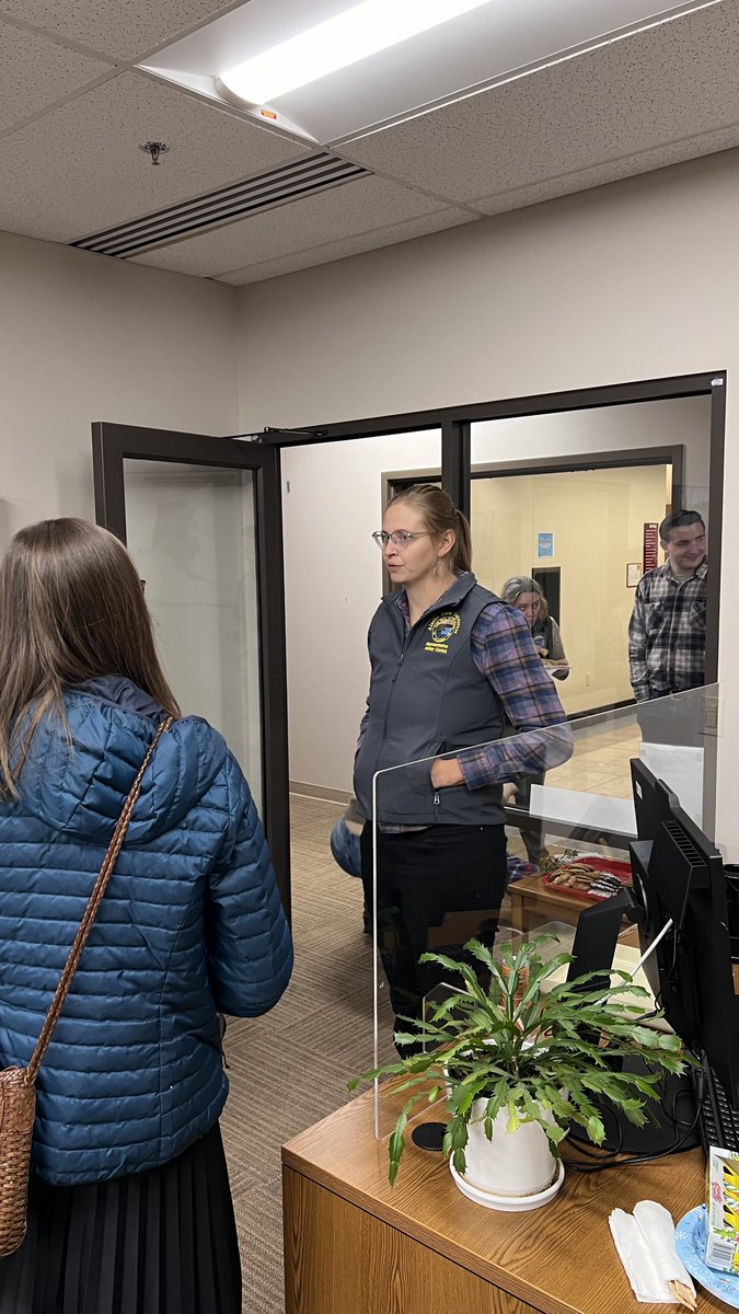 The latest edition of the Carrick Capitol Connection discusses the Governors deficit budget, employment opportunities in my office, upcoming Carrick Community Coffees, and Events In Our Community. You can read it here: conta.cc/49zD1nK