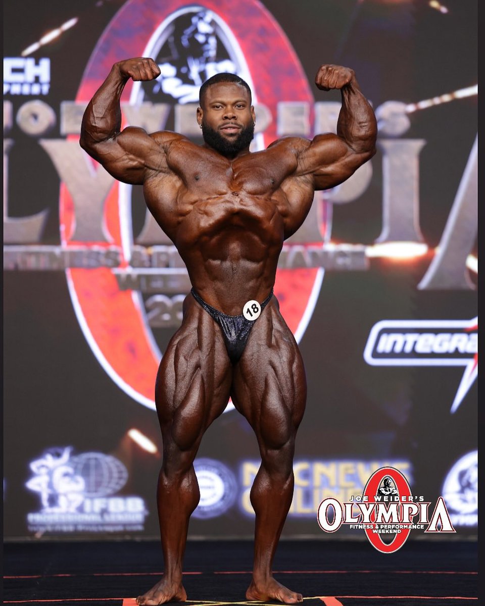 muscle_fitness's tweet photo. 2024 212 Mr. Olympia
@keone_prodigy 🏆
📸 @profitnessphotos 
@mrolympiallc  
#mrolympia #212bodybuilding #ifbbproleague
#keoneprodigy https://t.co/AmvDe7owI1
