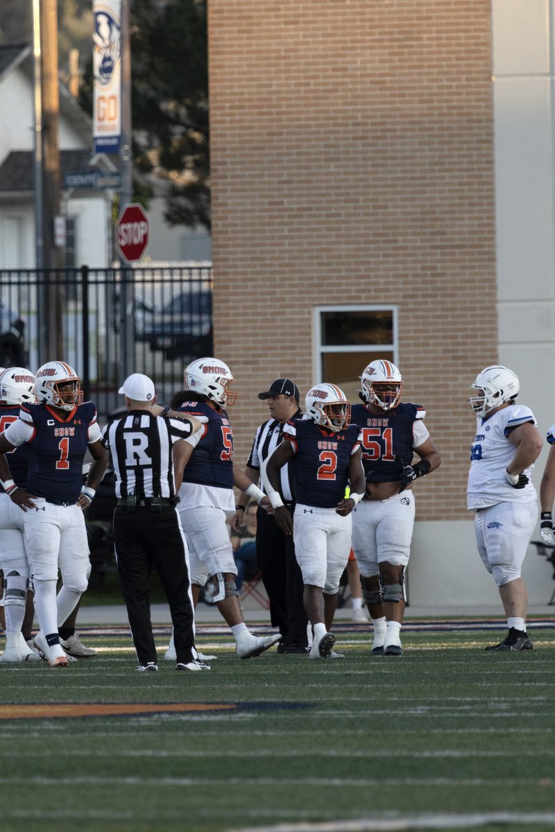🚨STILL LOOKING FOR A HOME🚨
Coaches these portal guys running from the smoke don’t want it more than me! Imma dawg and the tape shows it!!! 
6’4 290 CENTER AND GUARD
TAPE VS D1 FBS Talent
3 for 3 3.51 GPA
<a href="/TreverMcFalls/">Trever McFalls</a> <a href="/SnowCollegeFB/">Snow College Badger Football</a> 
<a href="/JUCOFFrenzy/">JUCO Football Frenzy</a> 

hudl.com/v/2QsY79