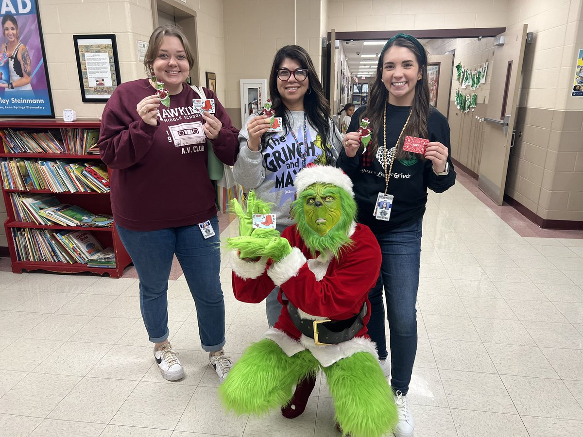 We played a super fun Grinch game and these four amazing LSE teachers and staff won  a gift card at the end!! 💚💚