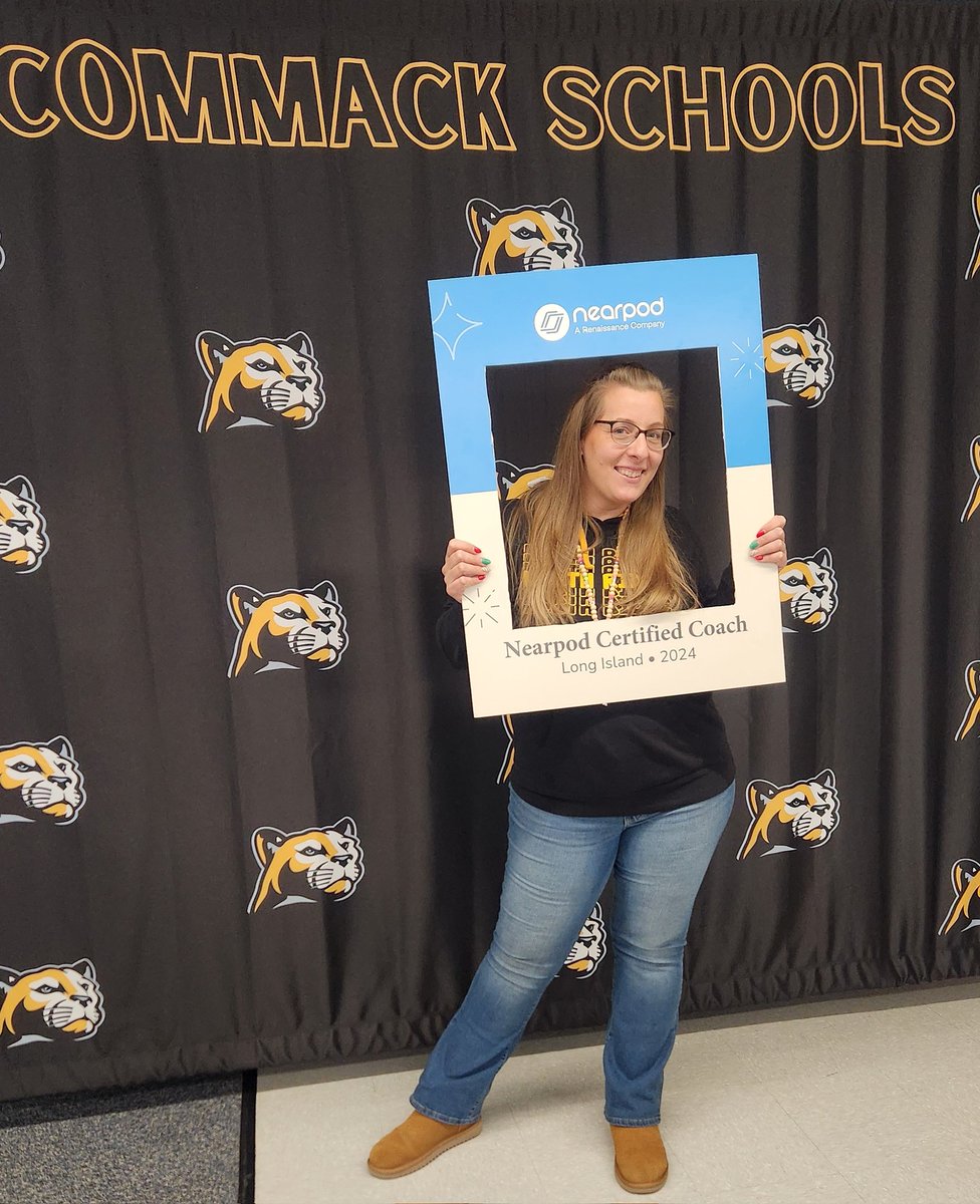 cmd_lms's tweet image. Not your average Friday! 🎉 Learning, growing, and leveling up at the Nearpod Coaching Academy! 🎓✨ Big shoutout to the awesome @Nearpod team and @CommackSchools for hosting this edtech adventure. Ready to bring the ✨magic✨ to my colleagues and students! 📲💡 #NearpodCoach…