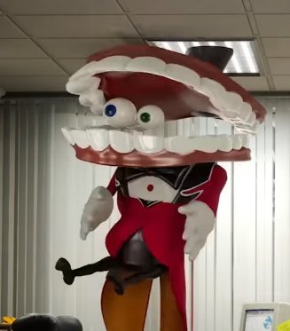 SerialDeN's tweet photo. tremendous reference, very unexpected 

#TheAmazingDigitalCircus https://t.co/3Iu4K5bHa7