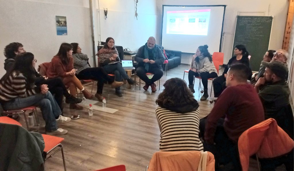 jota 🇵🇸 #countrysideStyle (@ineditviable) on Twitter photo Xerrada debat amb les companyes de l’<a href="/inscanoriac/">Institut Ca n’Oriac</a> de Sabadell al voltant de la Sociocràcia, des de la seva experiència. Com funciona un institut que afavoreix la participació activa de tota la comunitat? Xerrada debat amb les companyes de l’<a href="/inscanoriac/">Institut Ca n’Oriac</a> de Sabadell al voltant de la Sociocràcia, des de la seva experiència. Com funciona un institut que afavoreix la participació activa de tota la comunitat?
