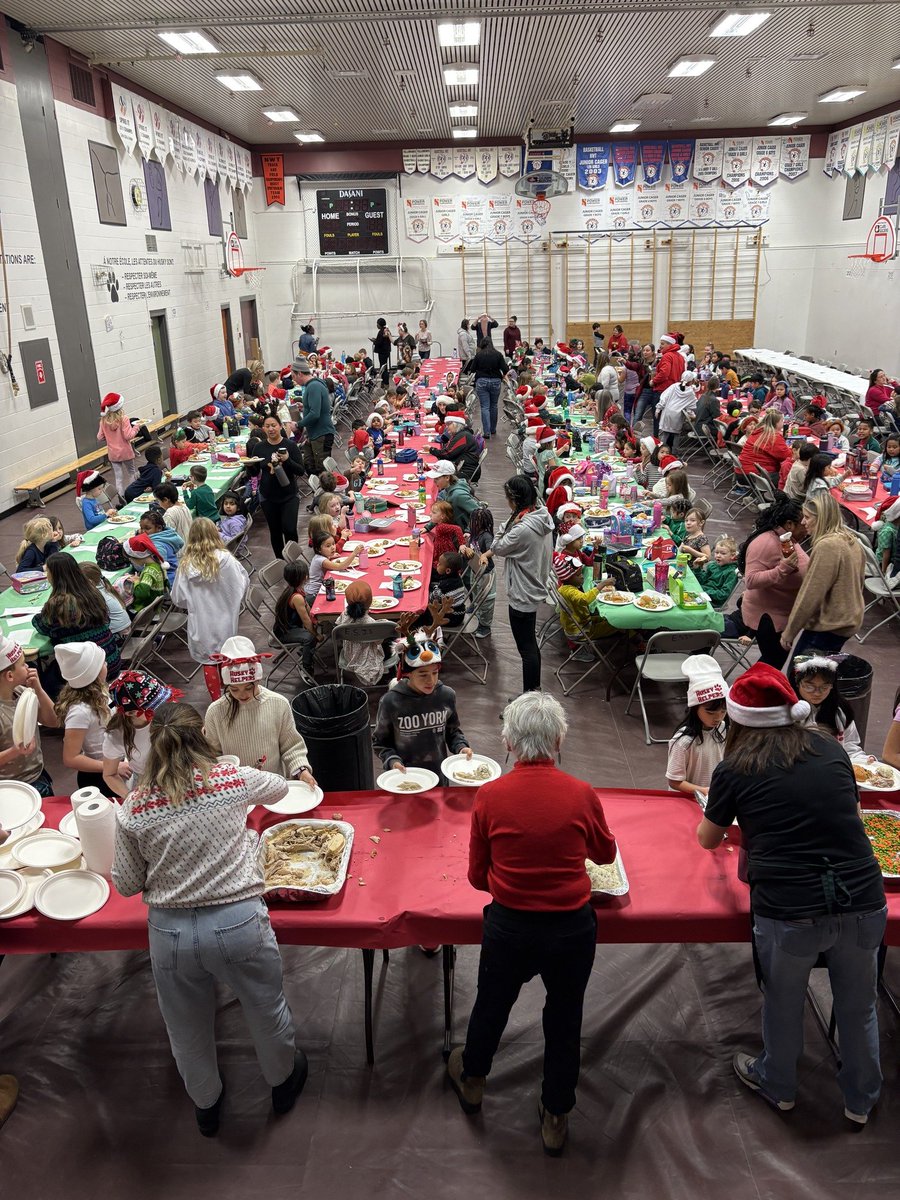 École St. Joseph School tweet media