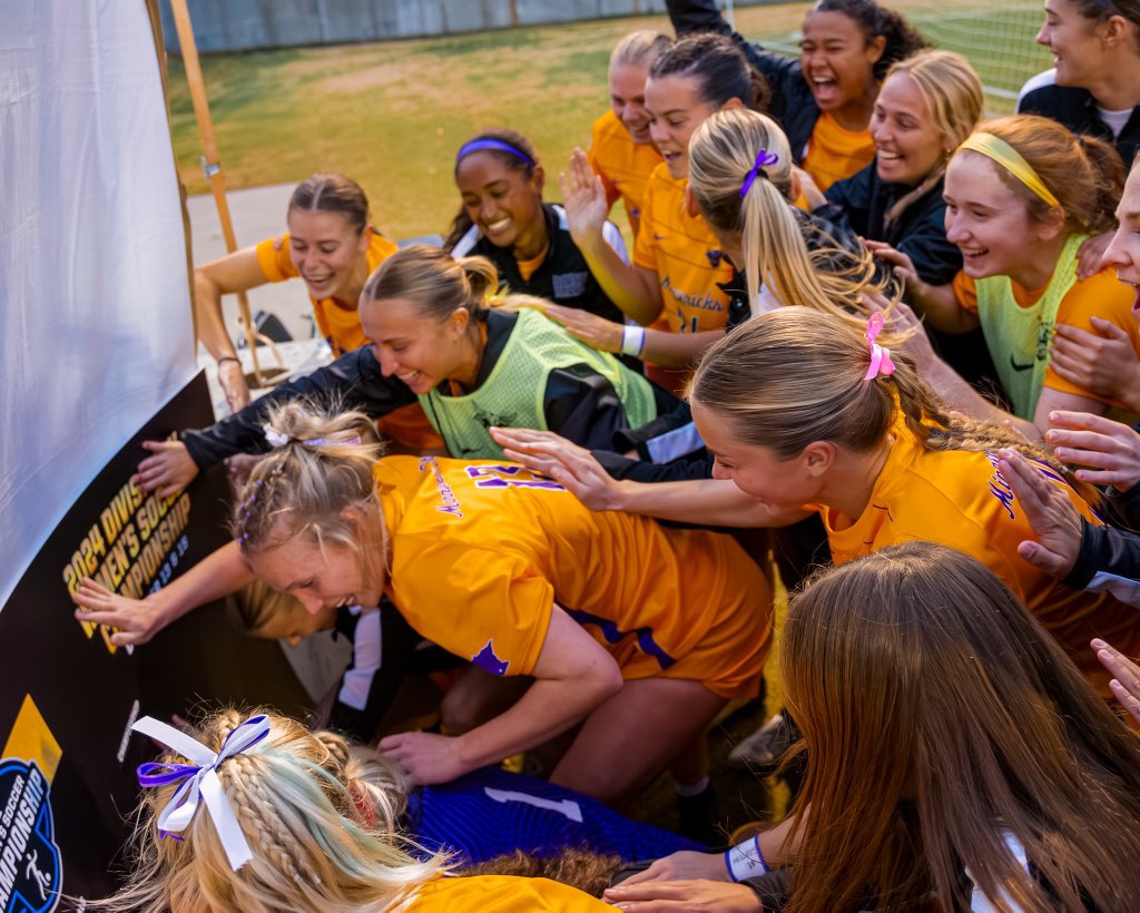 MinnStSoccer's tweet photo. For the first time in program history, we’re headed to the ship! https://t.co/Pf0ojVNPVO