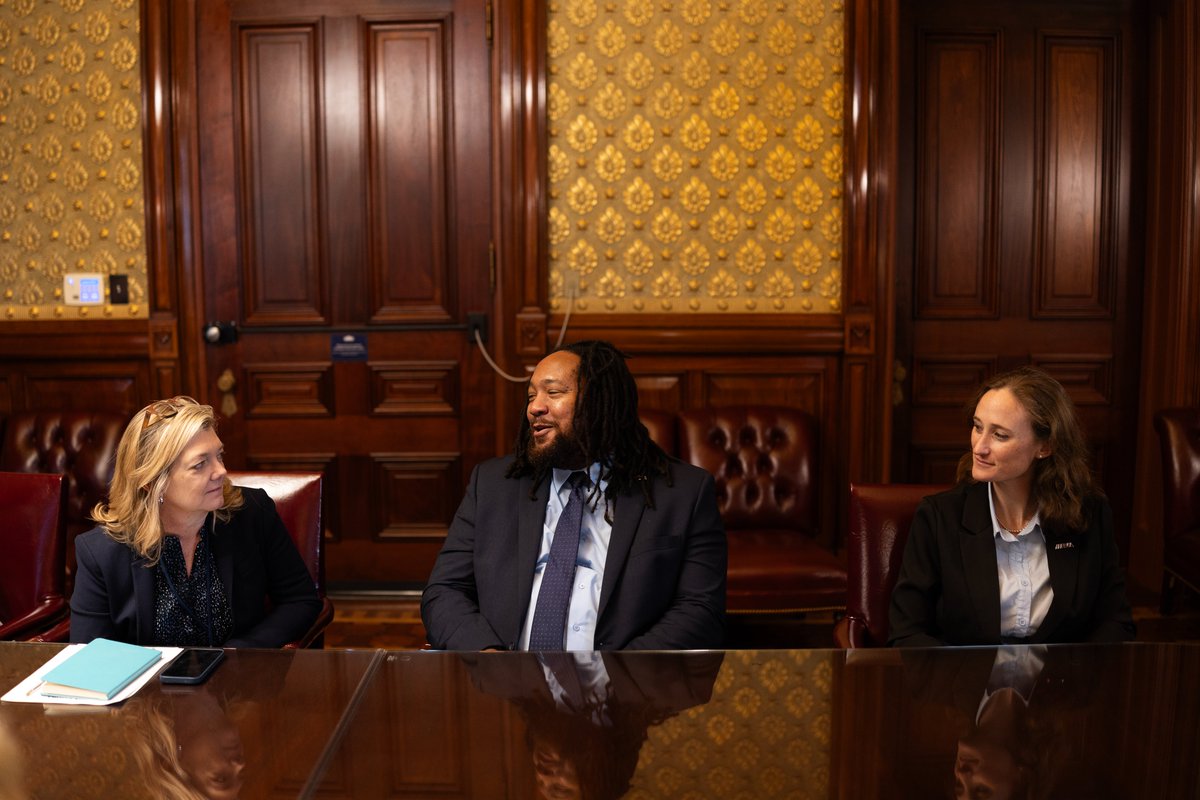 iava's tweet photo. Very proud of what the 2024 IAVA Leadership Fellows accomplished and the important conversations had  - over 60 meetings! #IAVACavalry getting it done 😎 https://t.co/lwrKnK3Sjw