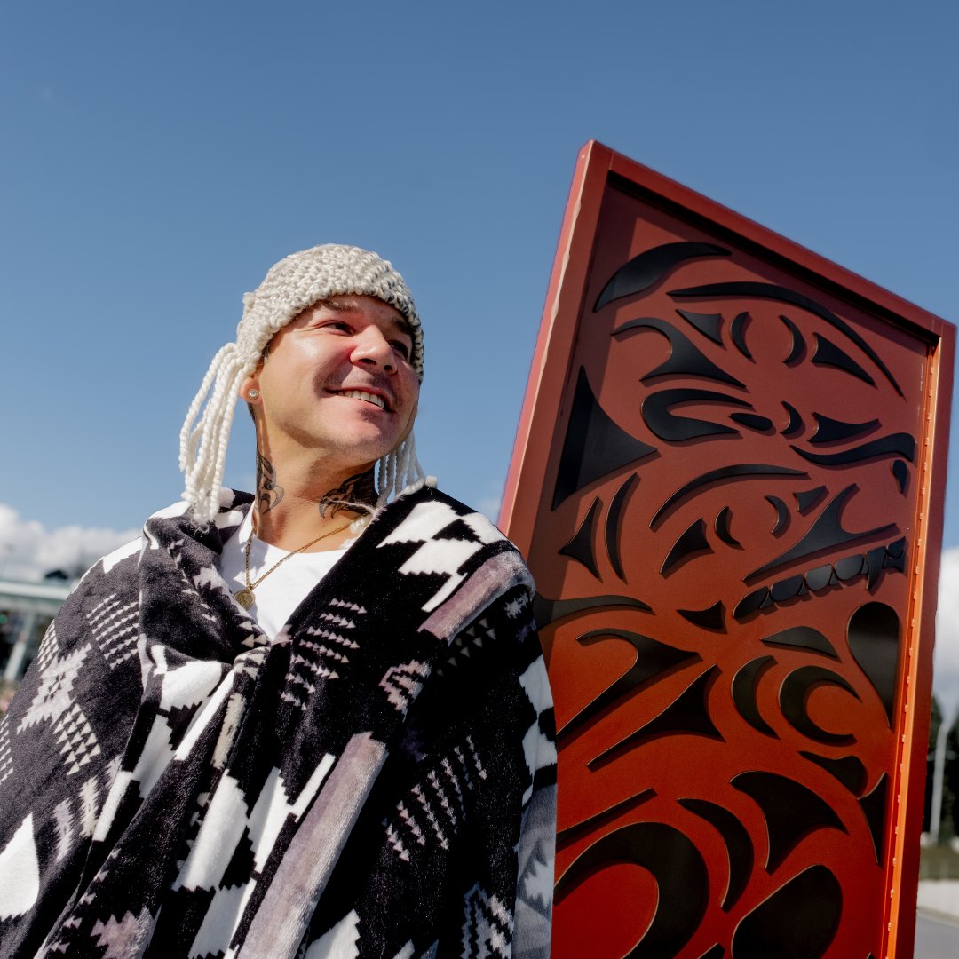 Tsleil-Waututh Nation (@tsleilwaututh) on Twitter photo Tsleil-Waututh Nation artist Jordan Gallie recently unveiled a public art installation at Phibbs Exchange in North Vancouver, as part of a project by <a href="/TransLink/">TransLink BC</a>.
Jordan’s artwork is featured on Translink’s public art map: translink.ca/rider-guide/ar… Tsleil-Waututh Nation artist Jordan Gallie recently unveiled a public art installation at Phibbs Exchange in North Vancouver, as part of a project by <a href="/TransLink/">TransLink BC</a>.
Jordan’s artwork is featured on Translink’s public art map: translink.ca/rider-guide/ar…