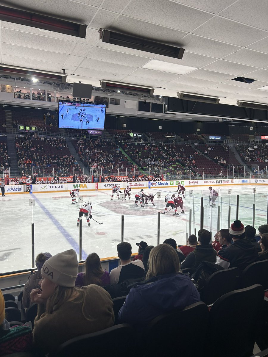 Little do they know that the Petes in game host is in the building! #gopetesgo <a href="/PetesOHLhockey/">Peterborough Petes</a>