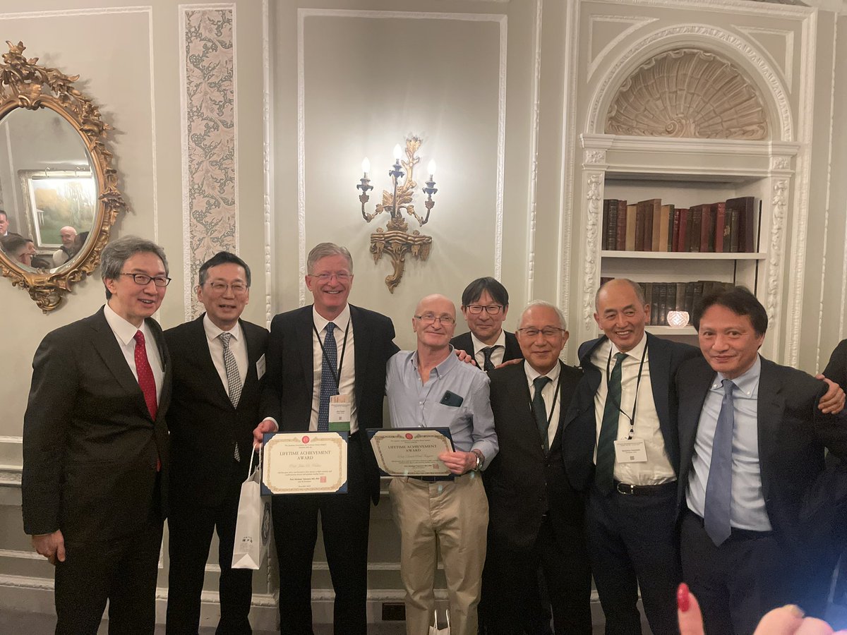 GianTorre610's tweet photo. At @iscas we are celebrating international collaboration and friendship to advance the field of #CABG from #offpump to #multiarterial to #TECAB. Time to offer to our patients a very diversify portfolio of techniques to be able to serve a growing group of sicker and frail patients.