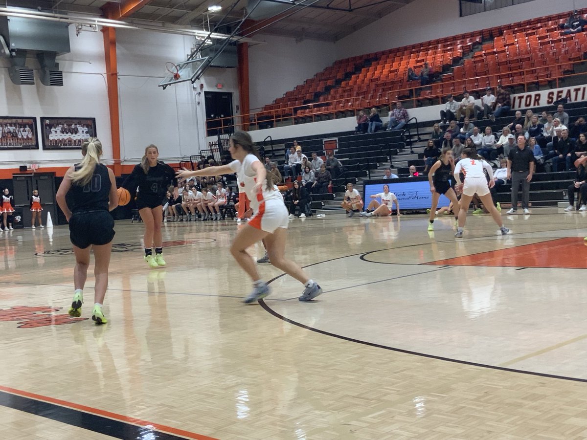 jack tate (@coachtatefhs20) on Twitter photo Final Score ⚓️🏀
FARRAGUT 56 LENOIR CITY 40
Lady Admirals now 7-3
FHS Scoring:
KJ McNealy 27
Jaci Neubert 15
Annie Priest 7
Trinity Curry 4
Reagan Sheridan 2
Zoe Porter 1
<a href="/prepxtra/">PrepXtra</a> <a href="/5StarPreps/">5Star Preps</a> <a href="/West105_WFIV/">Farragut Radio</a> <a href="/jasonmayfield/">Jason Mayfield</a> <a href="/FHSbball/">Farragut Basketball</a> ⚓️🏀 Final Score ⚓️🏀
FARRAGUT 56 LENOIR CITY 40
Lady Admirals now 7-3
FHS Scoring:
KJ McNealy 27
Jaci Neubert 15
Annie Priest 7
Trinity Curry 4
Reagan Sheridan 2
Zoe Porter 1
<a href="/prepxtra/">PrepXtra</a> <a href="/5StarPreps/">5Star Preps</a> <a href="/West105_WFIV/">Farragut Radio</a> <a href="/jasonmayfield/">Jason Mayfield</a> <a href="/FHSbball/">Farragut Basketball</a> ⚓️🏀